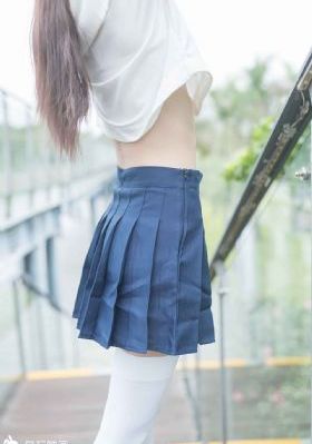 农夫色综合_HD超清免费观看