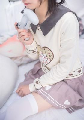 在线观看打扑克_BD韩语高清免费观看